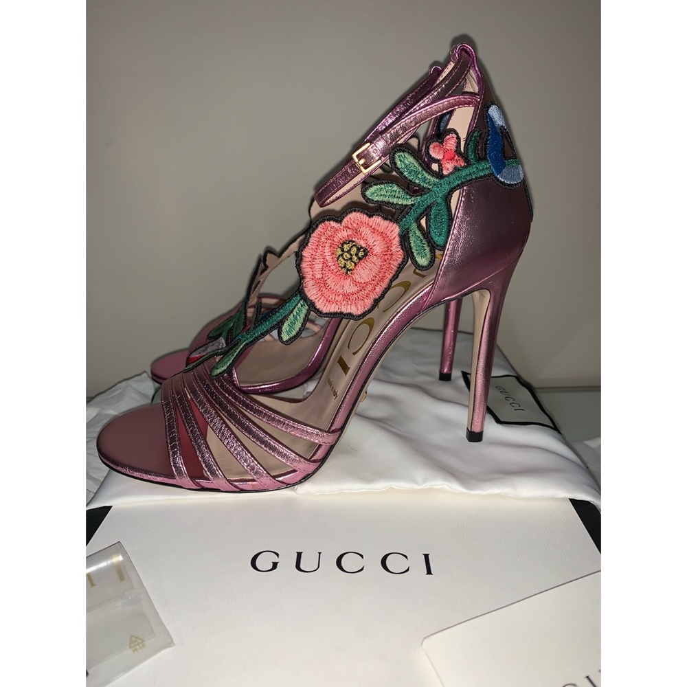SOLD!!✨Gucci Pink Ophelia Embroidered Sandals - Picture 3 of 8